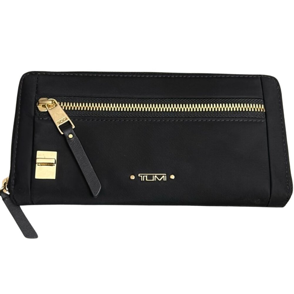 Tumi Voyageur Zip-Around Continental Wallet